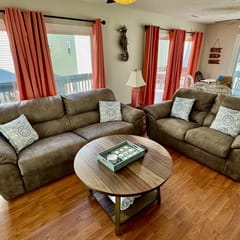 Ocean Lakes 4BR Beach House | 2 Golf Carts | Steps to Beach | Sleeps 11