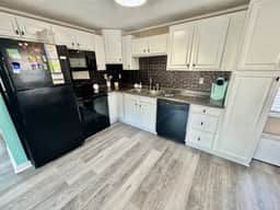 Pet-Friendly Ocean Lakes Beach House | Free Golf Cart | Sleeps 5 | Near Beach - Image 5