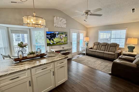 Ocean Lakes Ocean View Beach House | 4th House From Beach | Golf Cart | Sleeps 8 - Image 1