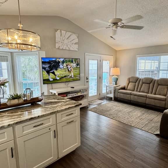 Ocean Lakes Ocean View Beach House | 4th House From Beach | Golf Cart | Sleeps 8 - Image 1